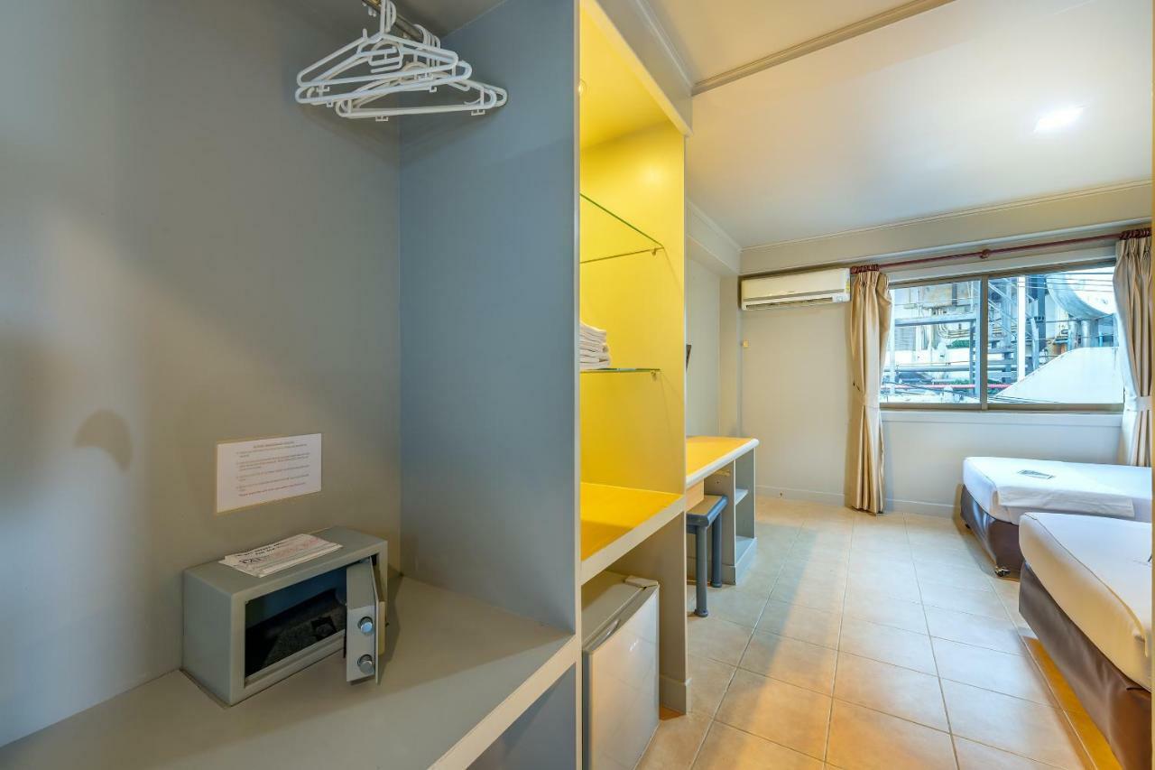 Patong Beachfront Boutique Hotel Kültér fotó