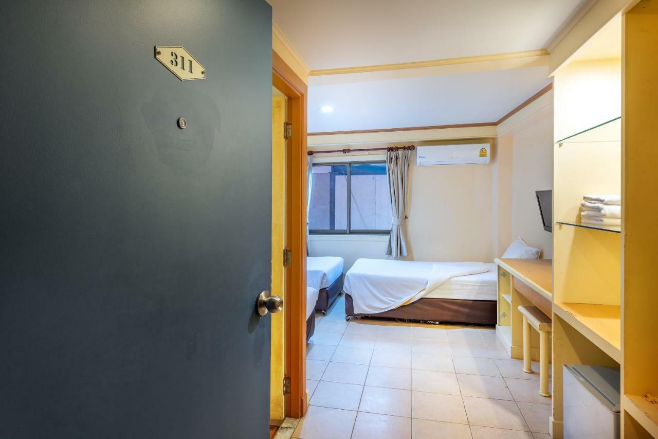 Patong Beachfront Boutique Hotel Kültér fotó